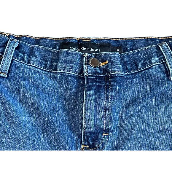 Calvin Klein Jeans Women's 6 Vintage Y2K Denim Jean Shorts 31"x 4" - Picture 2 of 6